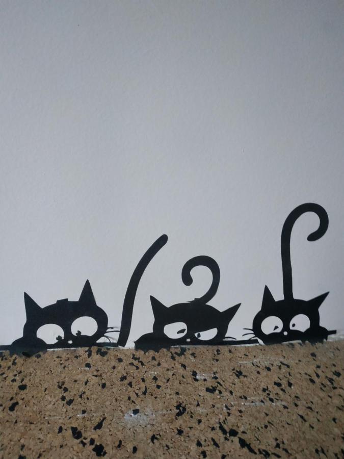 Отель Lucky Cat Нова-Лесна Экстерьер фото